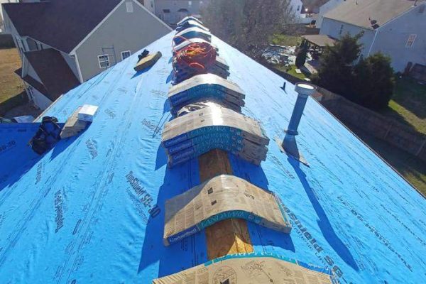 Construction, ridge vents